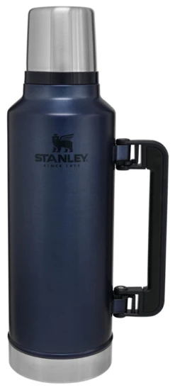 Stanley The Legendary Classic Bottle 1.9L / 2.0Qt Thermofles 10 Stanley The Legendary Classic Bottle 1.9L / 2.0Qt Thermofles -De Kampeerplek 3625378 6939236365666 0