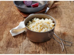 Trek'n Eat Emergency Food Potato Cubes Reismaaltijd 11 Trek'n Eat Emergency Food Potato Cubes Reismaaltijd -De Kampeerplek 3738002 4015753712113 4