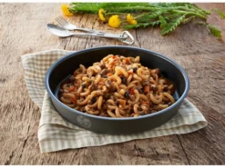 Trek'n Eat Emergency Food Gourmet Forest Stew With Meat Reismaaltijd -De Kampeerplek 3738085 4015753741113 4