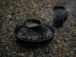 Barebones Fire Pit Grill Grate / Rond -De Kampeerplek 4228376 819665014778 5